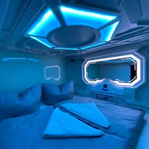 Space Night Capsule , 베를린 독일